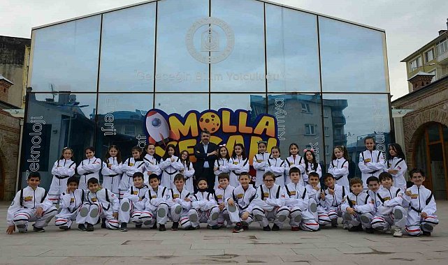 Çocuk Üniversitesi'nde dersler başladı