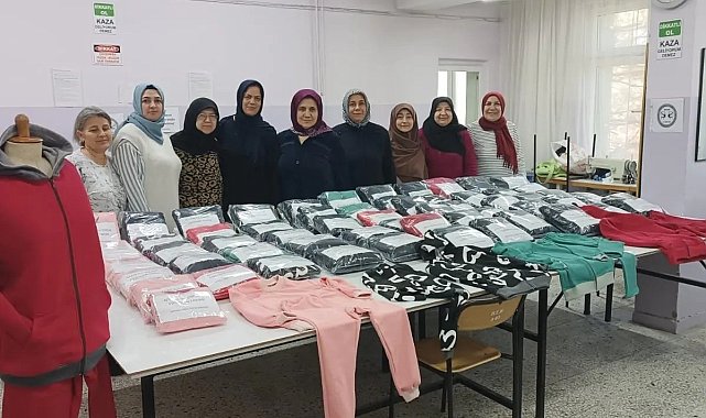 Dikiş makineleri Gazzeliler için çalıştı