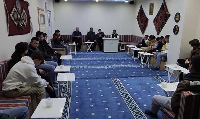 Din Görevlileri ile gençlerin buluşması devam ediyor