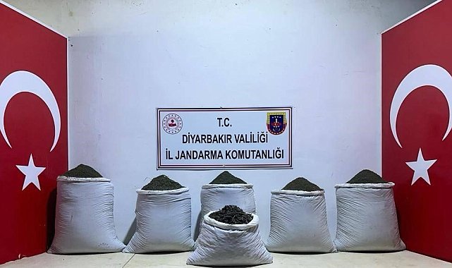 Diyarbakır'da 123 kilogram esrar ele geçirildi