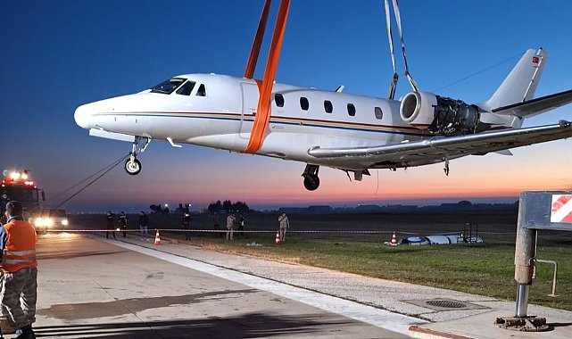 Diyarbakır'da pistten çıkan özel jet kaldırıldı