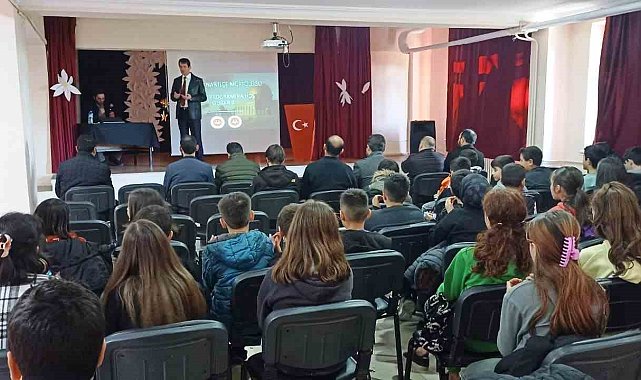 Dumlupınar'da "Kutsal Mirasımız Kudüs" konulu konferans