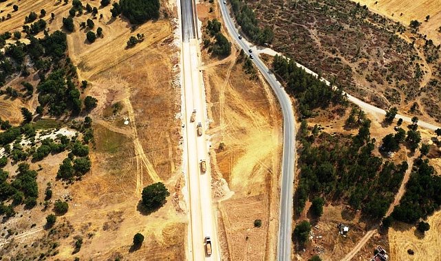 Emet-Tavşanlı yolunun kalan 8 kilometrelik kısmı tamamlanarak hizmete açıldı