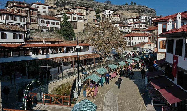 Esnafa nefes aldıracak yılbaşı panayırı kuruldu
