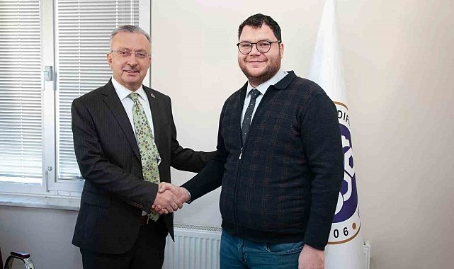 Fen Bilimleri Enstitüsünde görev değişimi