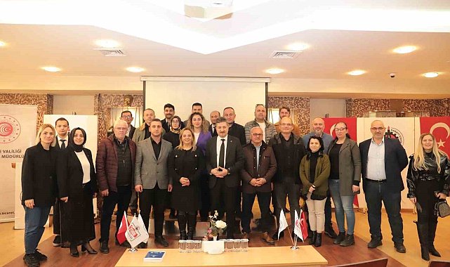 Fiyat etiketi ve fiyat sorumluluğu anlatıldı