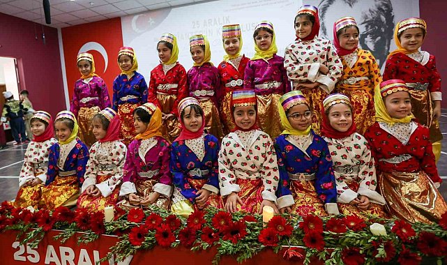 Gaziantep Kolej Vakfı'nda Antep Savunması öğrenciler tarafından sahnelendi