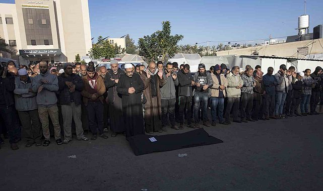 Gazze'de can kaybı 20 bin 424'e yükseldi