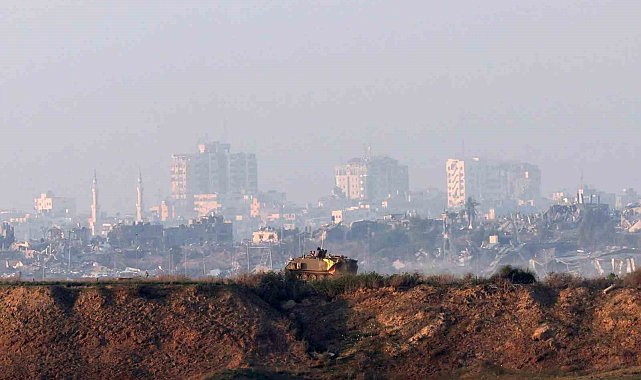 Gazze'de can kaybı 20 bin 915'e yükseldi