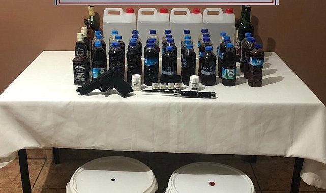 Gediz'de 25 litre sahte el yapımı alkollü içki ele geçirildi