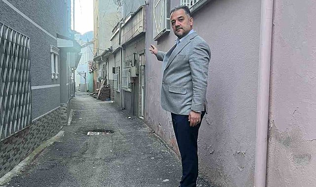 Her gün sallanan Marmara'da araç girmeyen sokaklar korkutuyor