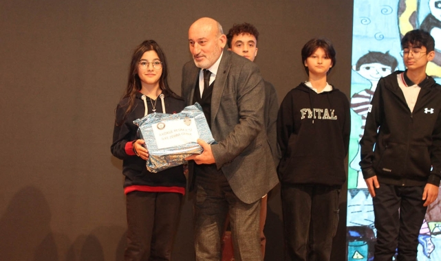 İhlas Koleji'ne İstanbul Emniyet Müdürlüğü'nden iki ödül birden