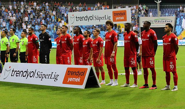 İlk kez Süper Lig deneyimi yaşayan Pendikspor'un ilk yarı karnesi