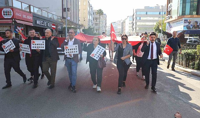 İskenderun şehitleri için yürüdü