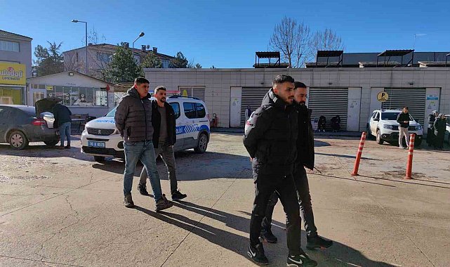 İstanbul'dan İnegöl'e kokain getiren şahıslar yakalandı