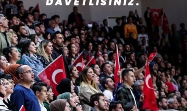 İzmit Belediyespor taraftarları Atatürk baskılı tişört giymeye davet etti