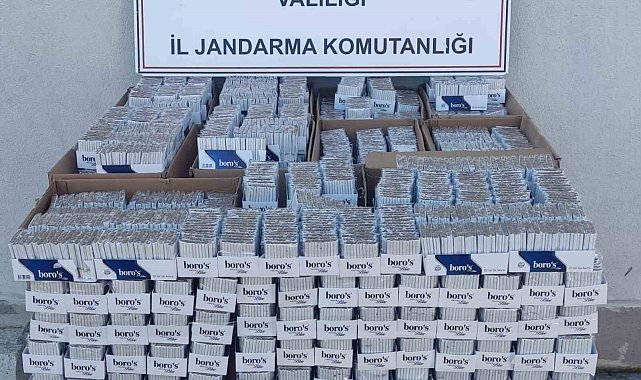 Jandarma 160 bin adet doldurulmuş makaron ele geçirdi