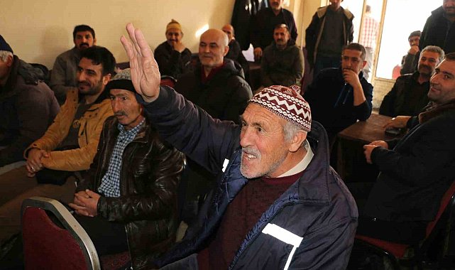 Kargın Beldesinde çiftçi bilgilendirme toplantısı düzenlendi