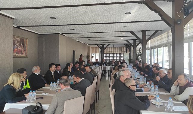 Kaymakam Kaya, Marmaris'te muhtarlar ile toplantı yaptı