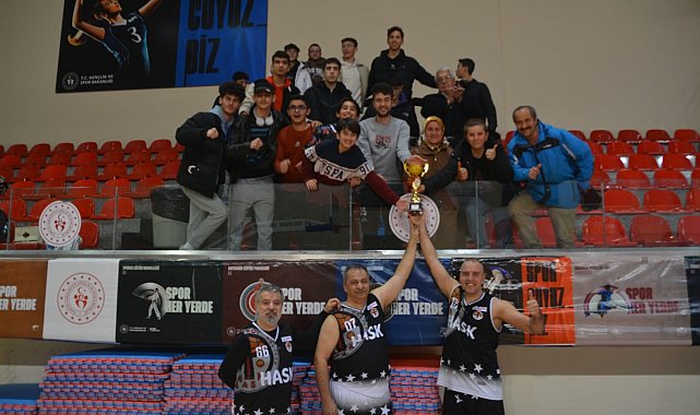 Kayseri Büyük Erkekler Basketbolda Şampiyon Hasketbol SK