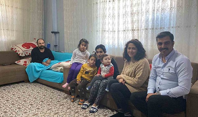 Kaza geçiren depremzede vatandaşa Aile ve Sosyal Hizmetler destek oldu