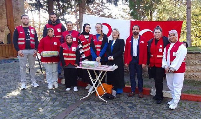 Kızılay gönüllüleri şehitler için Mevlid-i Şerif okuttu