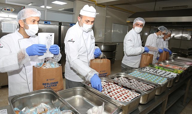 Küçükçekmece Belediyesi ilkokul öğrencilerine beslenme desteği verecek