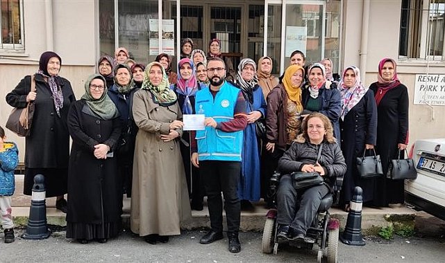 Kur'an kursu öğrencilerden fidan kampanyasına bağış