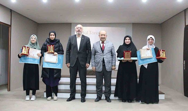 Kütahya'da İmam Hatip Okulları kızlar arası Mesleki Yarışmaları