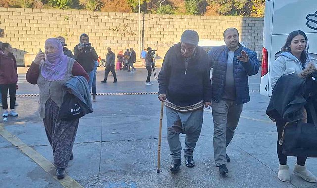 Kuzey Marmara Otoyolu'ndaki katliam gibi kazada dehşeti yaşayan yolcular İstanbul'a getirildi