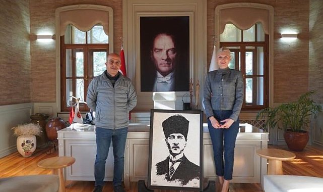 Madenci kadınlardan anlamlı hediye