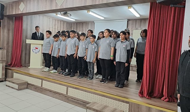 Mehmet Akif Ersoy, Edremit'te anıldı