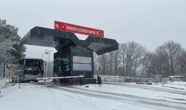 Meteoroloji uyarmıştı: Kırklareli'nin yüksek kesimlerinde kar etkili oluyor