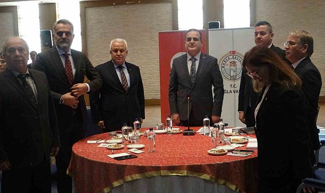 Muğla Valisi Akbıyık: " Muğla'dan yapılan ihracat 1 milyar doları aştı"