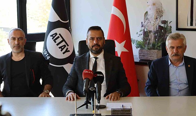 Murat Pervane: "Altay, 110 yıllık ulu bir çınardır, yalnız bırakılmaması gerekir"