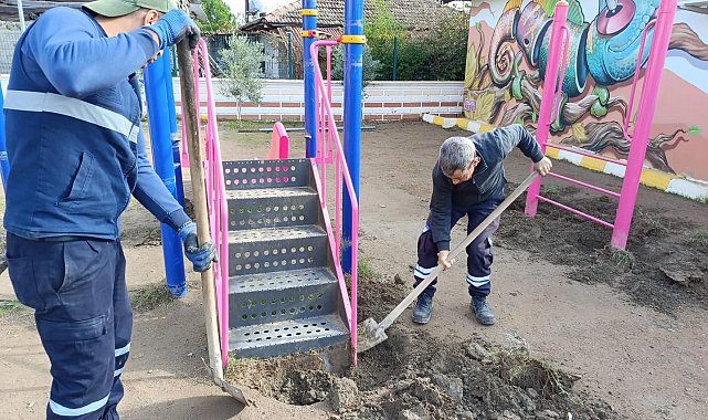 Ortaca'da yol ve parkların bakım onarım çalışmaları devam ediyor