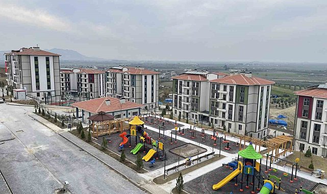 Osmaniye'de kalıcı deprem konutları 130 bloğunun kaba inşaatı bitti