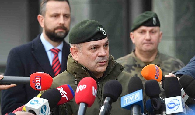Polonya Genelkurmay Başkanı Kukula: "Hava sahamızı Rus füzesi ihlal etti"