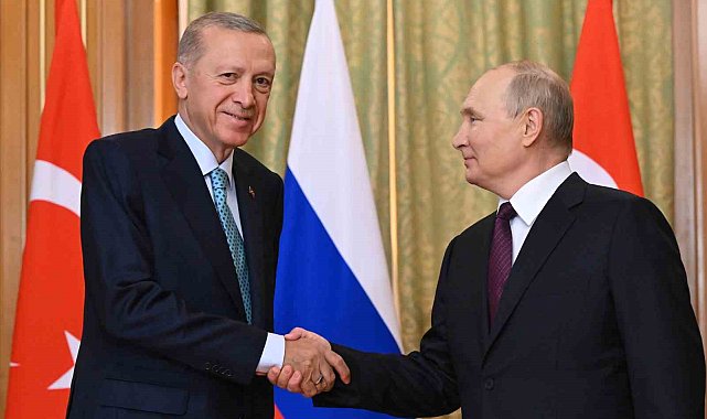 Putin: "Moskova ve Ankara yeni yılda ikili siyasi diyaloğu geliştirmeye devam edecek"