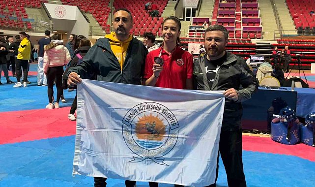 Samsun Büyükşehir Tekvando Kız Takımı Türkiye üçüncüsü oldu