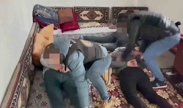 Şanlıurfa'da telefon dolandırıcılığı operasyonu: 3 tutuklama