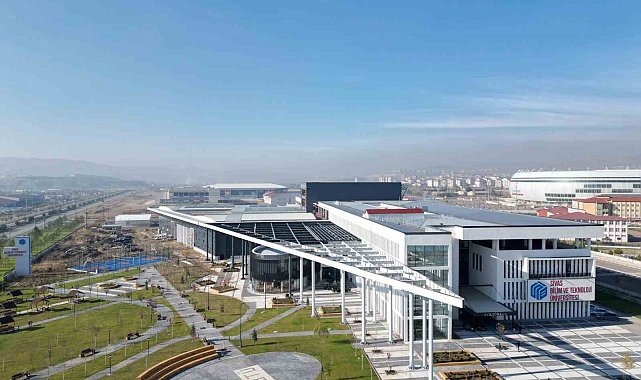 SBTÜ devlet üniversiteleri arasında 1. sırada yer aldı