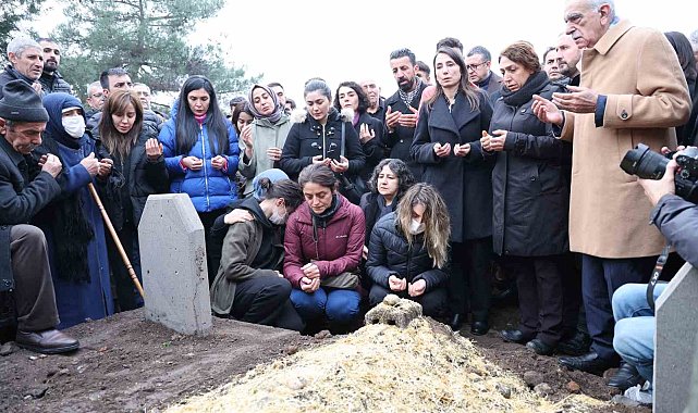 Selahattin Demirtaş'ın babası son yolculuğuna uğurlandı