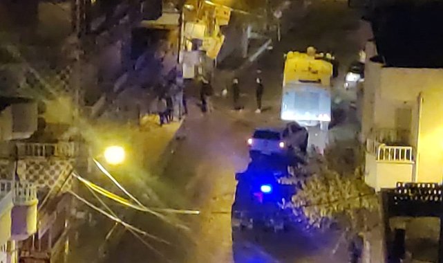 Silopi'de derbi sonrası yol kapatan gruba polis müdahale etti