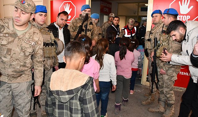 Siverek'te öğrenciler yedikleri yemekten zehirlendi