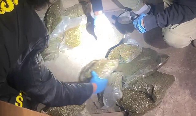 Sultanbeyli'de uyuşturucu ticareti yapan şahıs operasyonla yakalandı