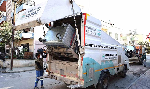 Toroslarda çöp konteynerlerine yönelik dezenfekte çalışması gerçekleştirildi