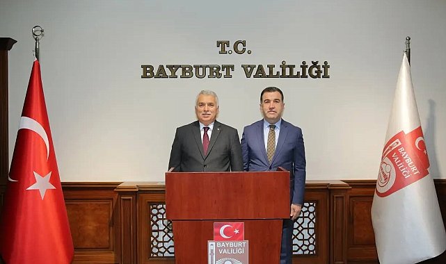 Trabzon Valisi Yıldırım Bayburt Valisi Eldivan'la görüştü
