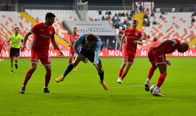 Trendyol Süper Lig: Adana Demirspor: 2 - Antalyaspor: 1