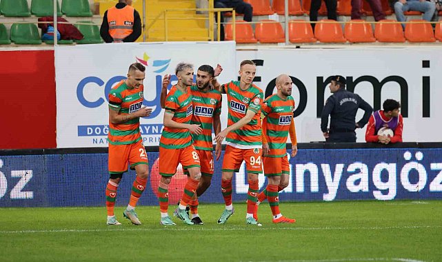 Trendyol Süper Lig: Corendon Alanyaspor: 3 - Samsunspor: 1